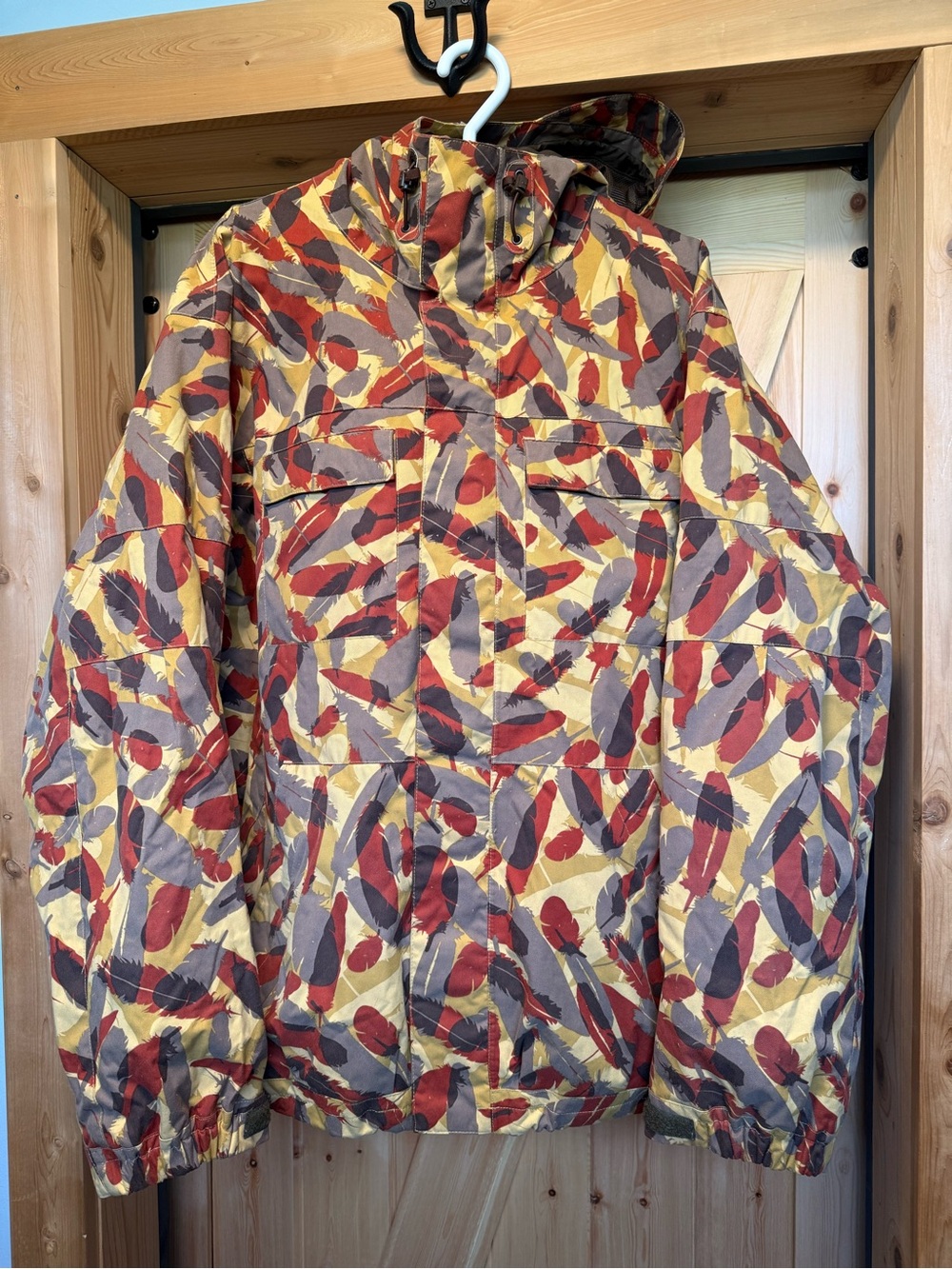 Burton Men's snowboarding Jacket in Mustard, Red & Brown with snow pant in brown